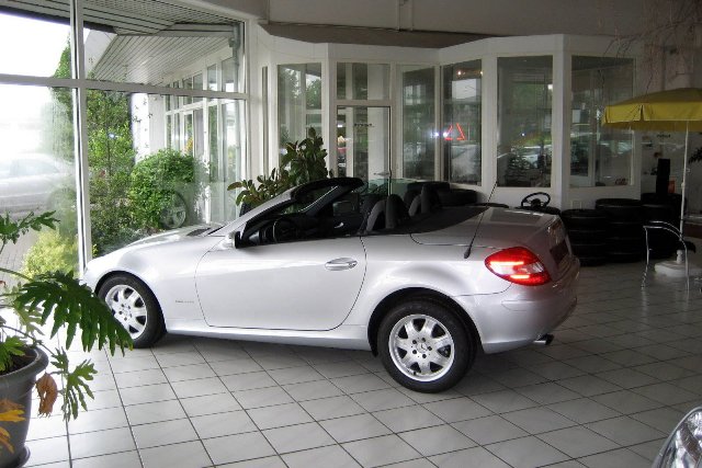 Herzlich willkommen beim Autohaus Nelis