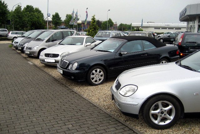 Herzlich willkommen beim Autohaus Nelis