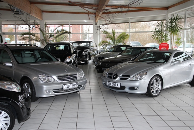 Herzlich willkommen beim Autohaus Nelis