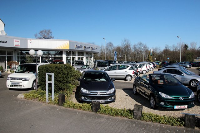 Herzlich willkommen beim Autohaus Nelis